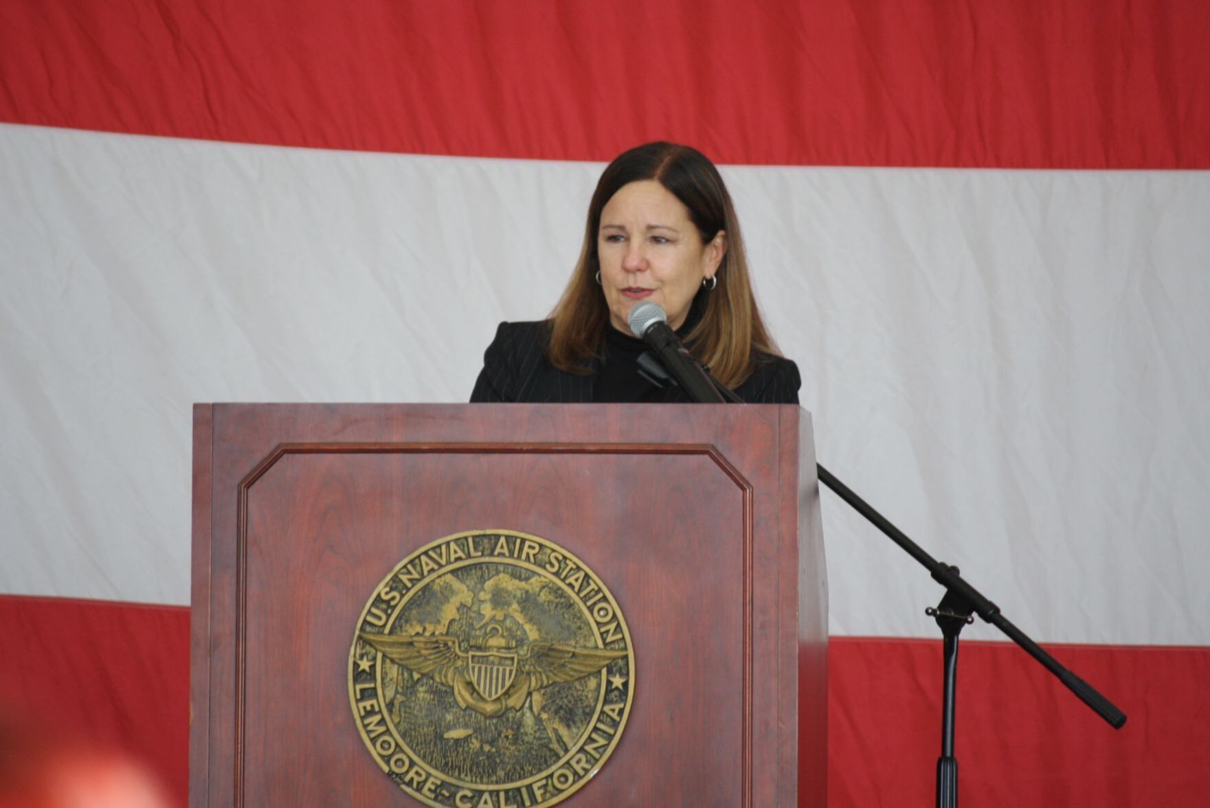 Second Lady Karen Pence honors military spouses at NASL